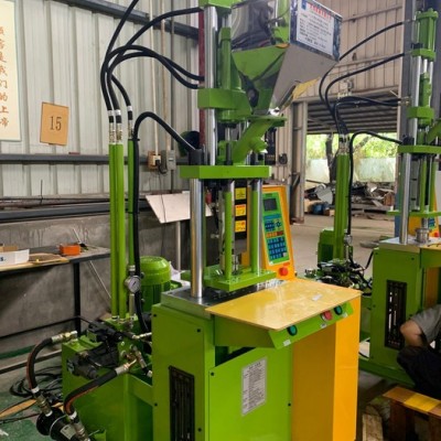 天成機械TC-150線材機，立式數據線注塑機，水晶頭注塑機，廠家供貨歡迎來電咨詢 耳機線，數據線，水晶頭