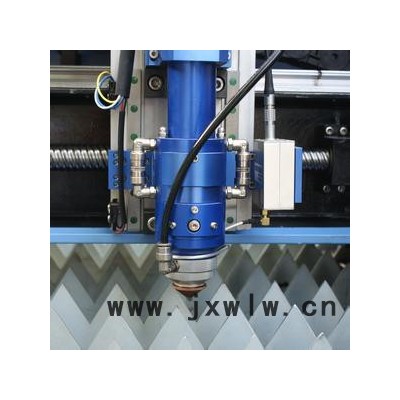促銷金屬非金屬混合切激光機(jī)光纖切割鈑金加工整套配件改裝設(shè)備                金屬非金屬混合切割機(jī)，