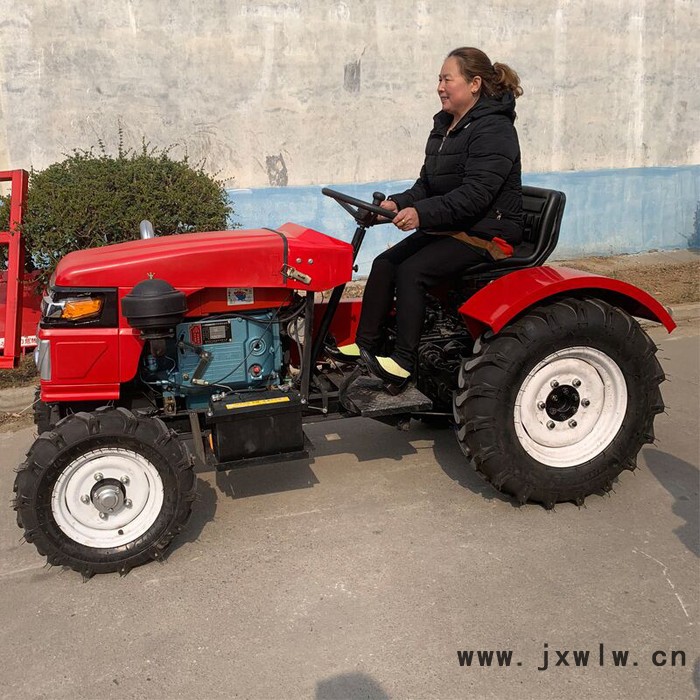 宏博 35馬力四驅(qū)小型拖拉機(jī)四輪開溝機(jī) 四輪帶花生起壟覆膜機(jī)