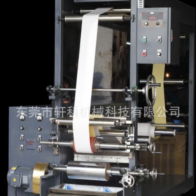 染色機(jī) 不干膠染色機(jī) 商標(biāo)紙染色機(jī)  覆膜機(jī) 印刷機(jī) 商標(biāo)紙改色機(jī)