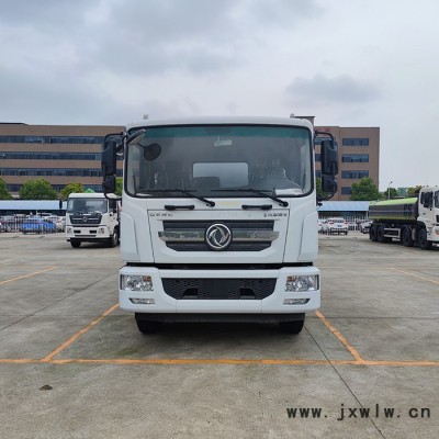 油罐車(chē)12方價(jià)格 東風(fēng)多利卡濰柴發(fā)動(dòng)機(jī)