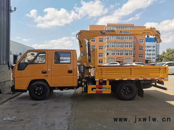 江鈴順達(dá)雙排座，五十鈴115馬力發(fā)動(dòng)機(jī)，貨箱2.7米 徐工2噸3節(jié)臂吊機(jī)  徐工三一石煤**價(jià)  支持分期包上戶價(jià)格